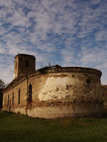 Foto Biserica Sfanta Paraschiva (c) Petru Goja